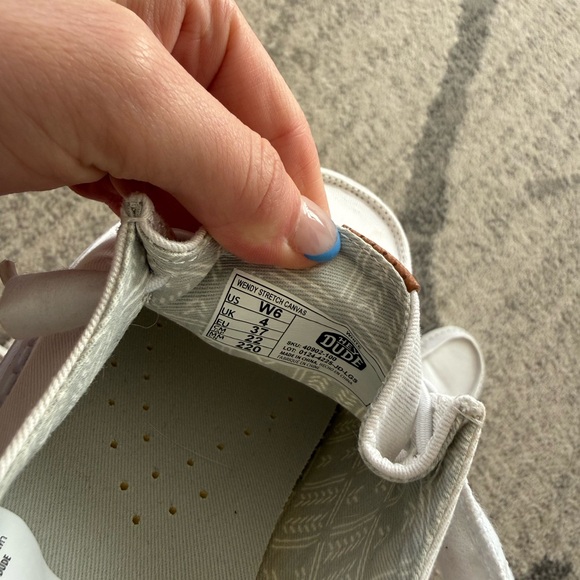 Hey Dude Women's Shoe - Picture 6 of 6